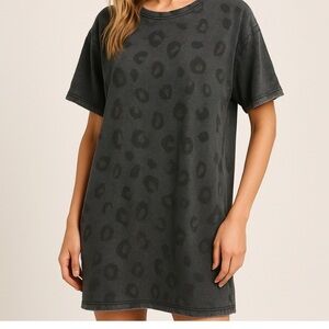 Easel Distressed Leopard Print Shirt Dress Sz M